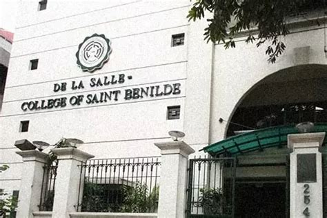 benilde entrance exam|De La Salle.